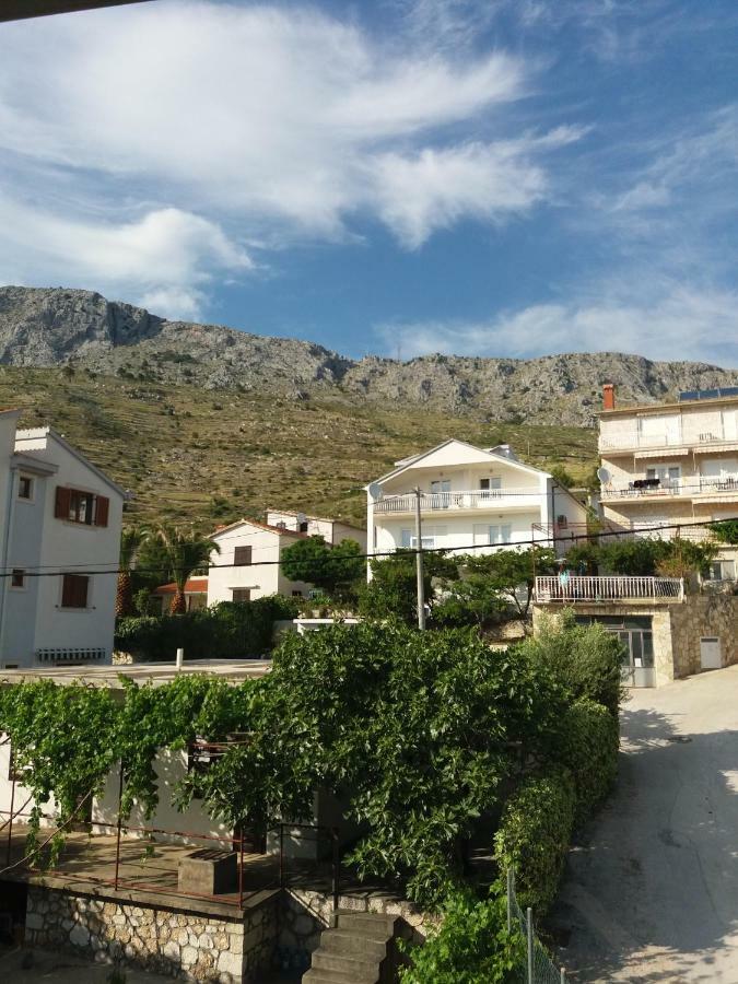 Apartments Boris Omiš Exteriör bild